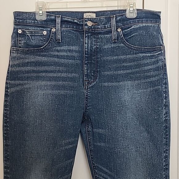 J. Crew mid-rise Billie Demi-boot crop jeans in Lantern wash Size 32 - Picture 3 of 15